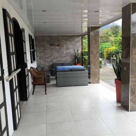 Charmante Maison Au Coeur Des 3 Montagnes Salazie Dış mekan fotoğraf
